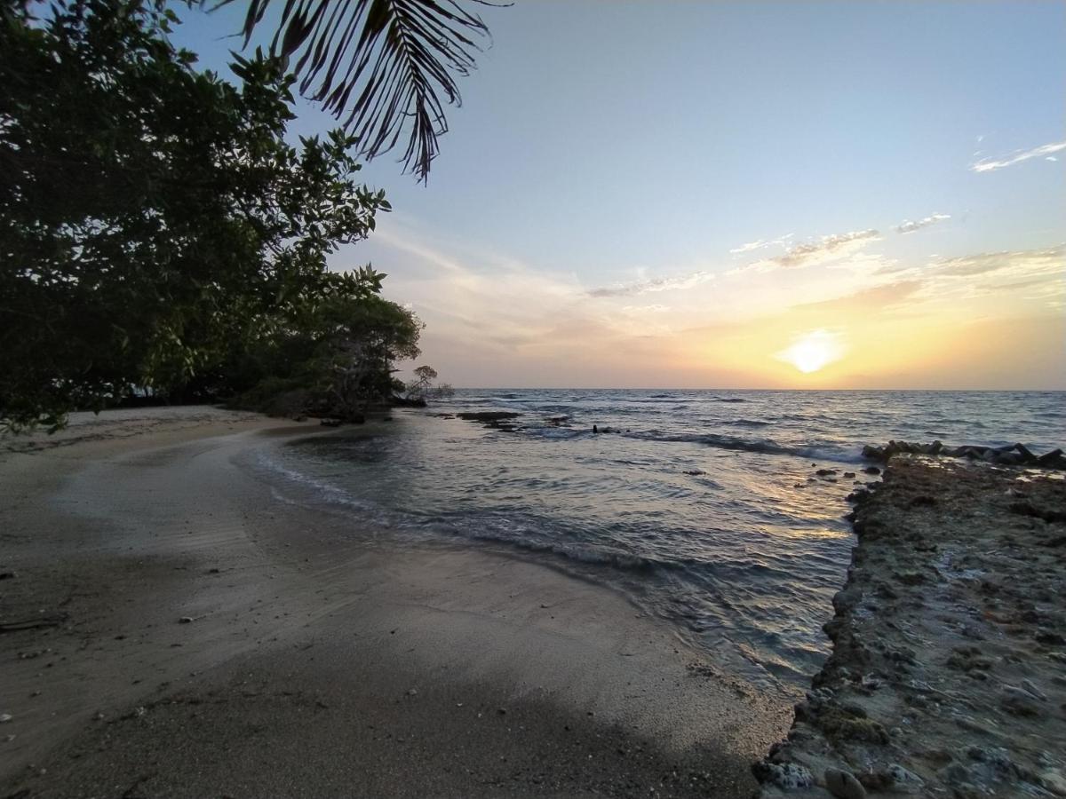 Sol Y Mar Otel Puerto Limon Dış mekan fotoğraf